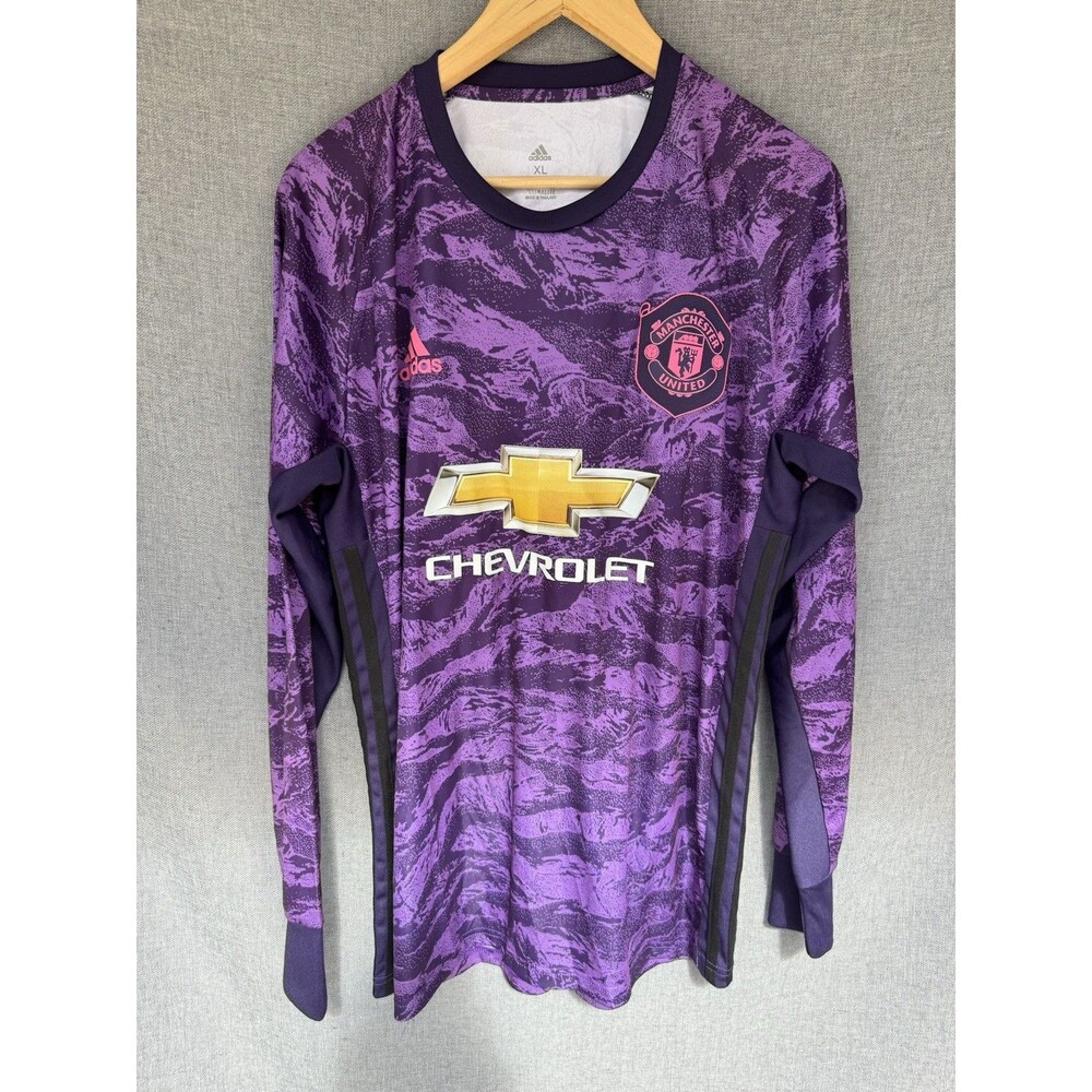 Manchester United 2019 goalkeeper jersey